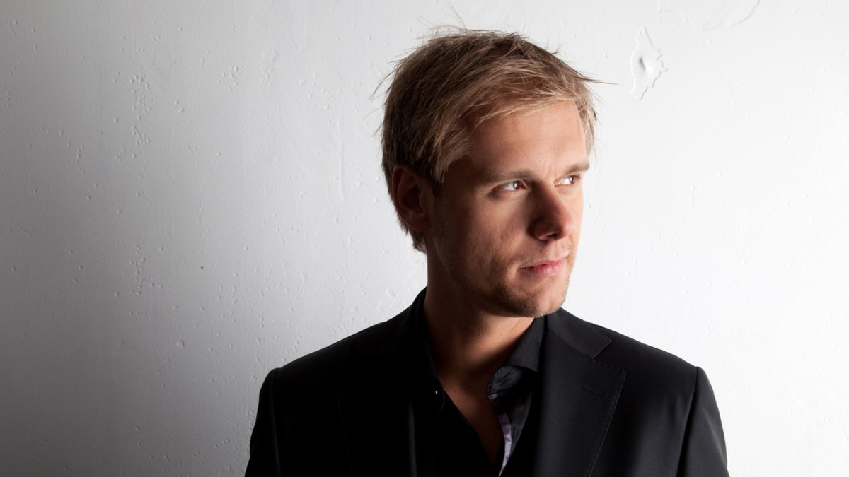 Armin van Buuren julkaisi klassikostaan remix-videon