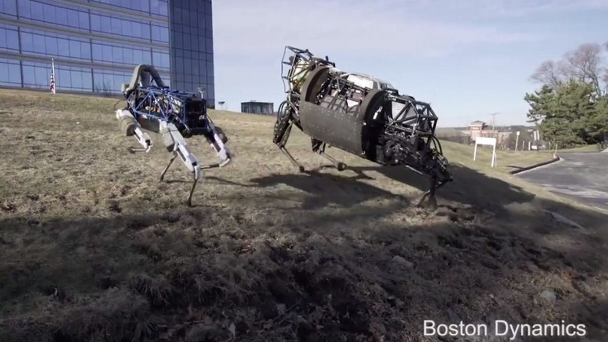 Boston Dynamics kehitti mahtavia robotteja - liikkuvat kuin eläimet