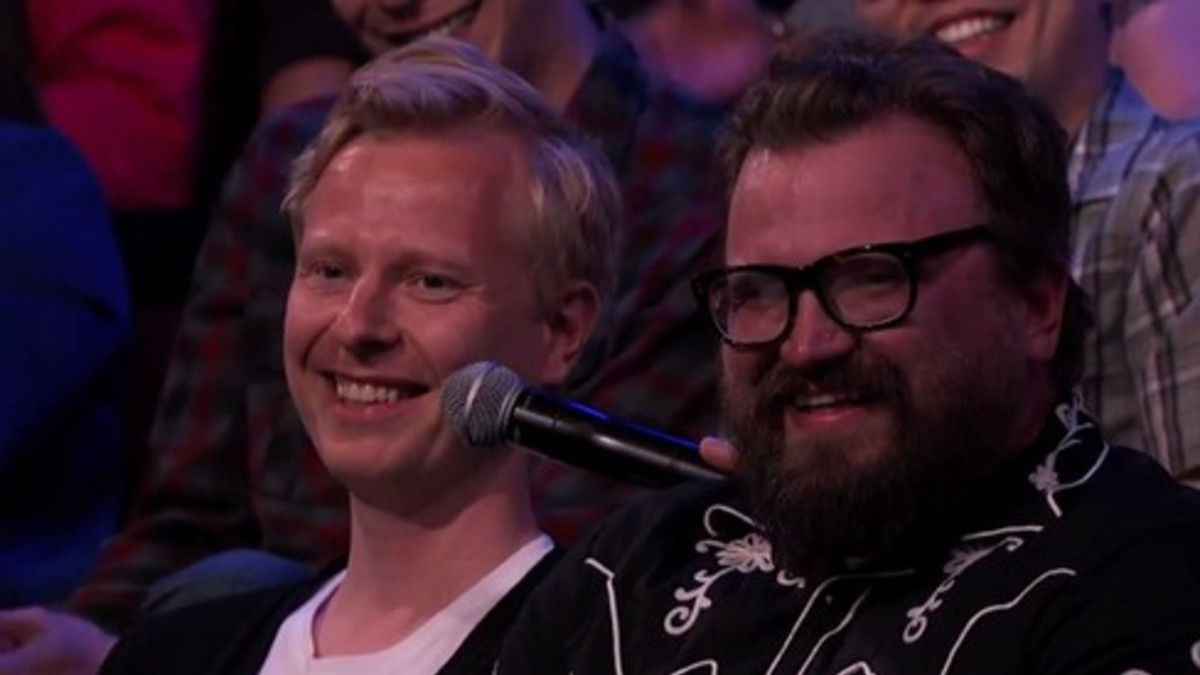 Amerikkalainen talk show -isäntä jututti suomalaisia - olemmeko vähäsanaisia?