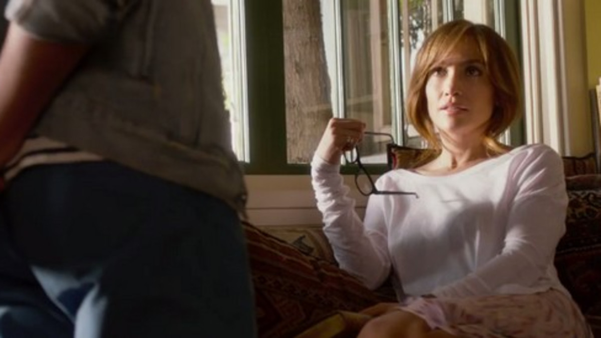 Jennifer Lopez ja hieman paljasta pintaa uudessa trailerissa