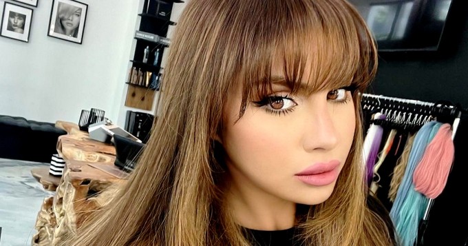 Onpa Instagram-pylly! Alexa Dellanos ylitti jo 10 miljoonan seuraajan rajan
