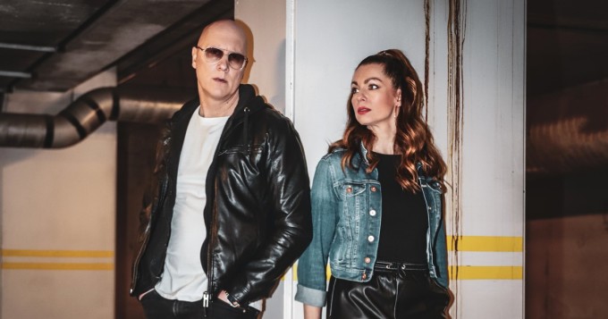 Atjunkmail palaa esiintymislavoille - Uusi Jää-single ja Raptori-Izmo mukaan kokoonpanoon