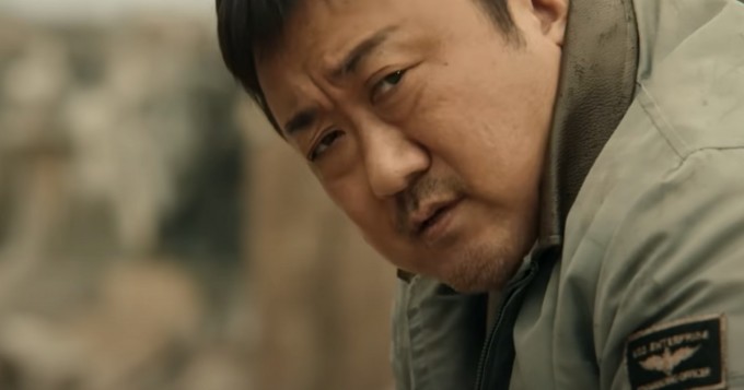 Badland Hunters - Marvel-tähti Netflix-leffan pääosassa