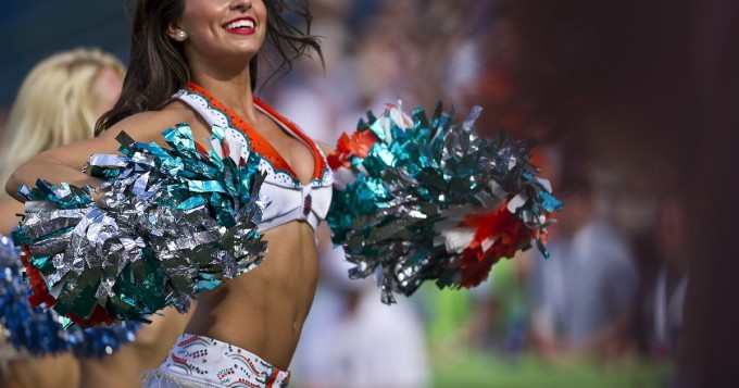 nuori Ebony teini alaston