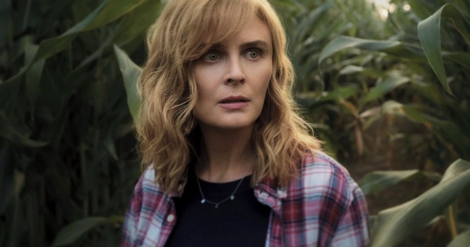Netflix syyskuussa: Emily Deschanel pääosassa trillerisarjassa Devil In Ohio