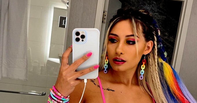 TikTok-pyllytähti Issa Vegas hytkyttelee takamustaan