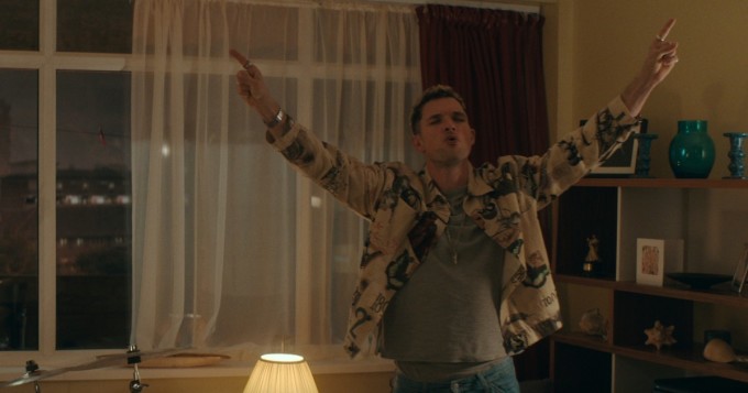 I Used to be Famous - Ed Skrein tähdittää Netflix-uutuuselokuvaa