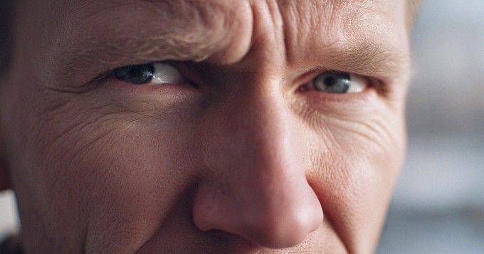 Harmittaako kaikki sinua - ja aivan liikaa? Näin tunnistat ilmiön ja pääset siitä eroon