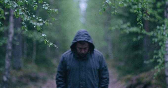 Kun ylikuormittunut ihminen vaikenee, kyse ei aina ole kylmyydestä