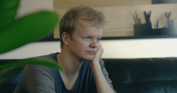 Poikaystävän sinänsä harmiton salaisuus paljastui, ero tuli - "Mitä muuta hän mahtaa salata"
