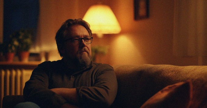 Kun mies lakkaa puhumasta - Näin näkymättömäksi itsensä tunteva mies selviytyy