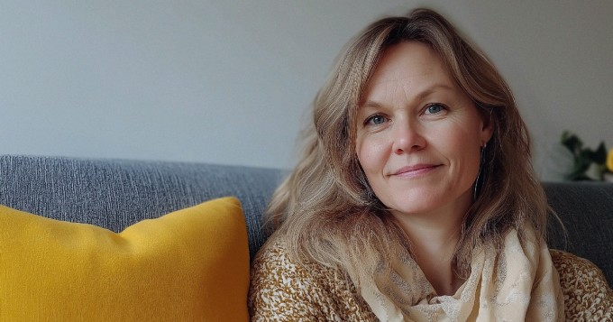 Nainen tuskailee: "Nuori rakkaani kosi, mutta ystäväni pitävät häntä onnenonkijana"