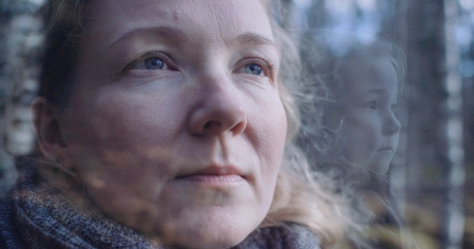 11 merkkiä, että epävakaa lapsuus vaikuttaa sinuun yhä