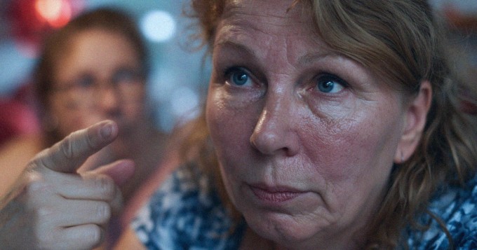 5 tapaa, joilla epävarma ihminen yrittää hallita keskustelua