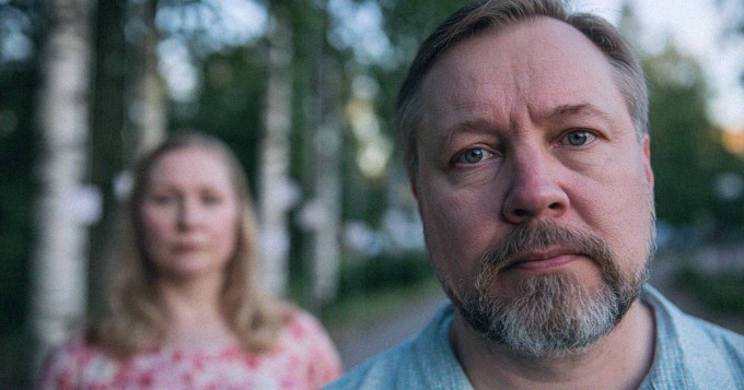 11 taktiikkaa, joilla narsistisia piirteitä omaava vaimo voi manipuloida miestään