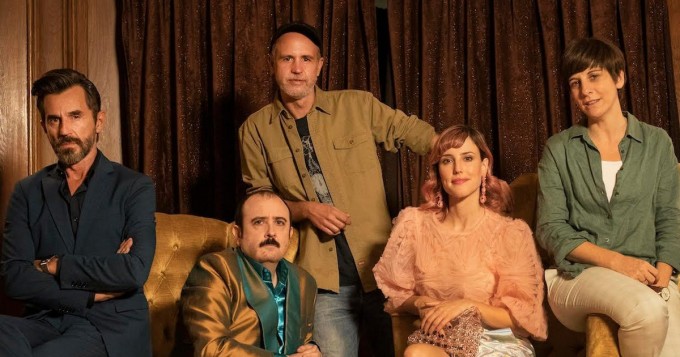 Peili, peili - espanjalaista komediaa Netflixissä