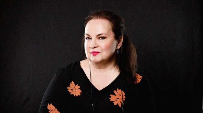 Kirjailija Pirjo Hassinen.