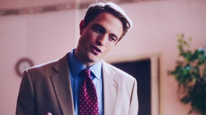 Robert Pattinson Primetime-elokuvassa.