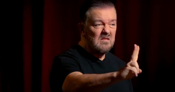 Netflix: Ricky Gervais naurattaa uudessa stand up -spesiaalissa