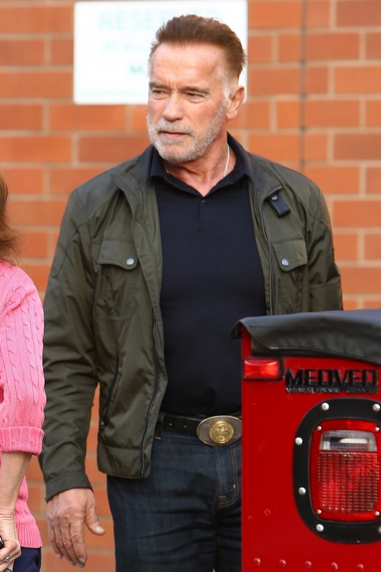 Arnold Schwarzenegger - Hummer