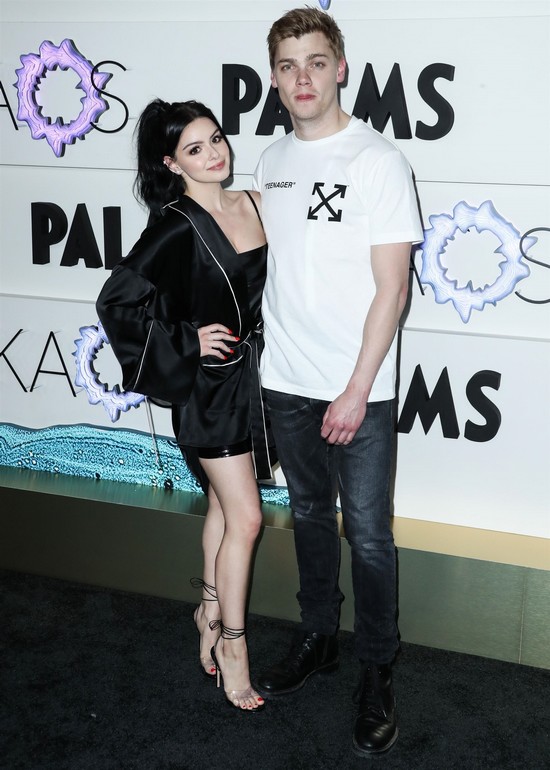 Ariel Winter - Levi Meaden