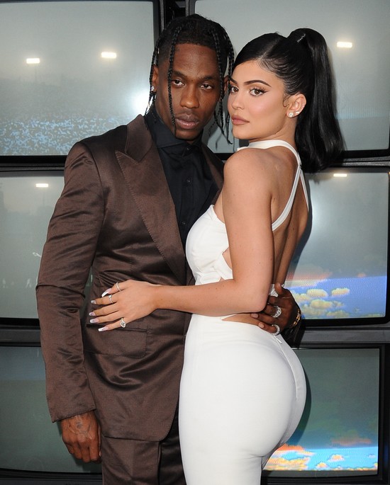 Kylie Jenner - Travis Scott