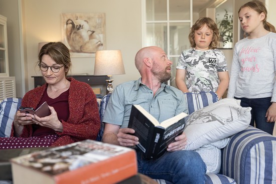 Modernit miehet - Matleena Kuusniemi (Taina) & Iikka Forss (Matti)