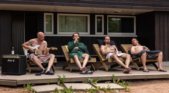 Modernit miehet - Iikka Forss (Matti), Jarkko Niemi (Pete), Tommi Rantamäki (Tuomas) & Eero Milonoff (Jarkko)