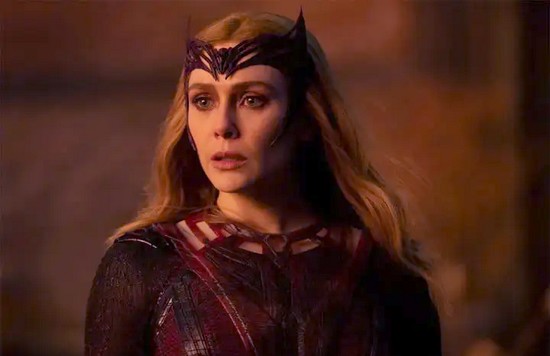 Elizabeth Olsen (Wanda Maximoff / Scarlet Witch)