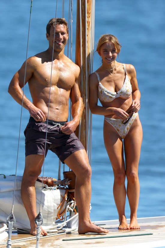 Sydney Sweeney - Glen Powell