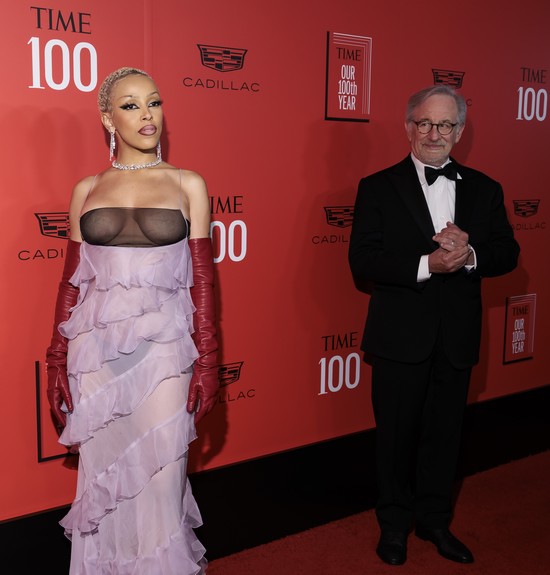 Doja Cat - Steven Spielberg