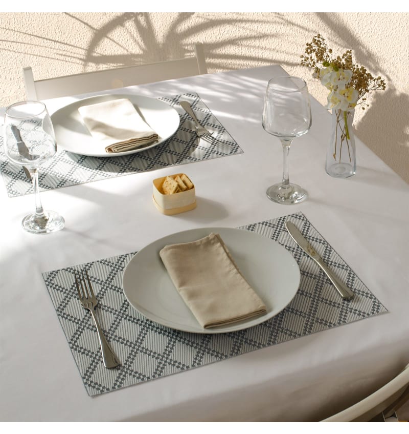 PLACEMAT - PVC WOVEN - 30x45cm - 12st - RHOMBI GREY - sfeerfoto PLM9812 img