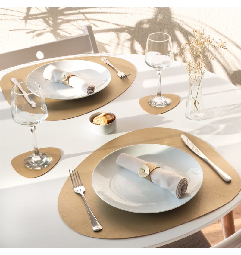 SKINNATUR - placemat pebble - 46x40cm - 12st - GOLD - sfeerfoto SKIN02013 img