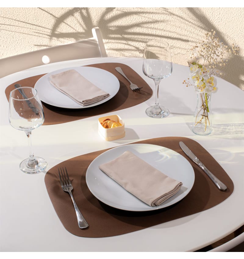 SKINNATUR - placemat ellipse - 45x33cm - 12st - TOBACCO - sfeerfoto SKIN04012 img