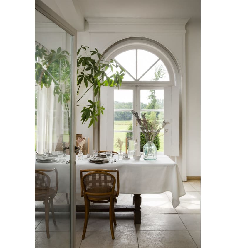WOW - tafellaken - 150x250cm - 2st - GLOW CHAMPAGNE - sfeerfoto WOW01301 img