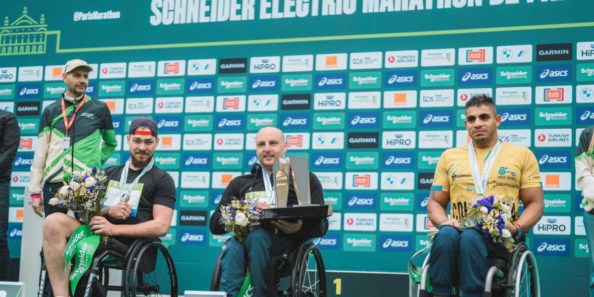 Paris Marathon 2025: Julien Casoli clinches his 6th title