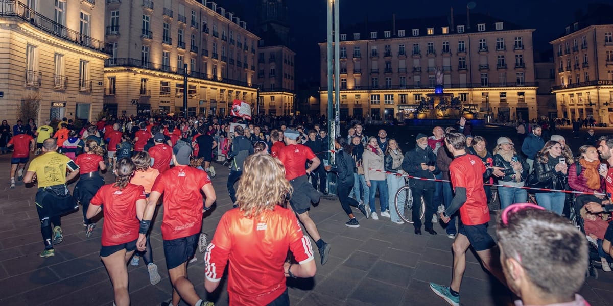 Saturday Night, Sunday Morning… or Something Else ? The weekend running slots every runner loves to debate
