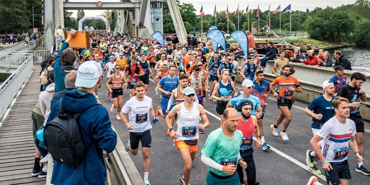Marathon de la Liberté 2026 : François Leprovost et Valentin Gondouin marquent les esprits sur les terres du Débarquement