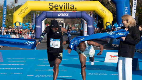 Marathon de Séville : Shura Kitata triomphe au terme d’un sprint d’anthologie, Alisa Vainio victorieuse