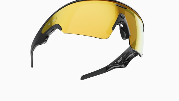 Oakley Meta Vanguard: Smart Glasses That Display Your Running Data in Real Time