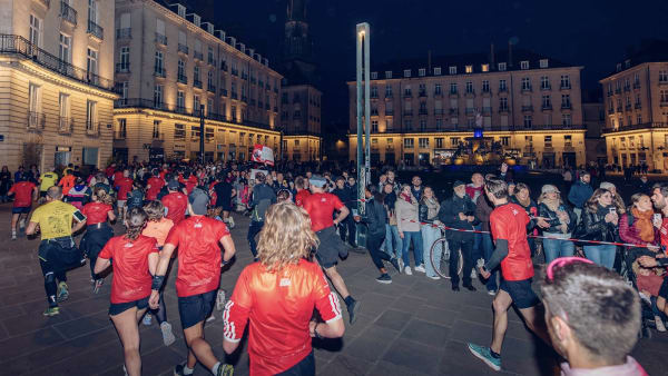 Saturday Night, Sunday Morning… or Something Else ? The weekend running slots every runner loves to debate