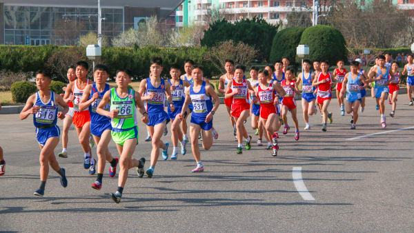 La Corée du Nord a organisé son premier marathon international depuis 2019 : une expérience hors du temps