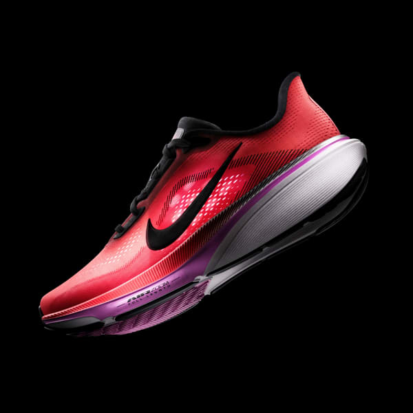 Nike Pegasus 42 & ACG Pegasus Trail : la chaussure de running emblématique revient avec des innovations majeures