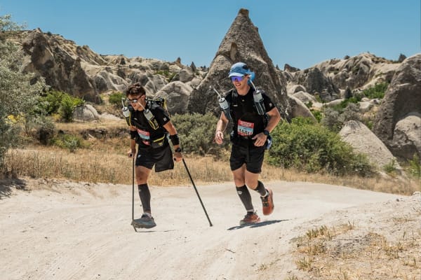 Unijambiste, Pierre Borgella termine les 70 km du Marathon des Sables : « Je n’aurais jamais pensé faire ça »