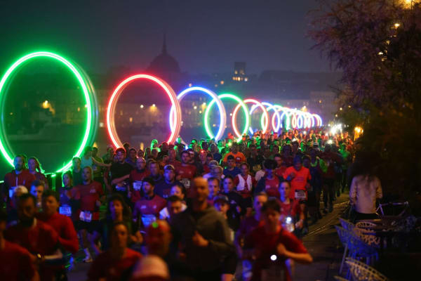 Course nocturne : pourquoi tout le monde veut courir quand tout le monde dort ?