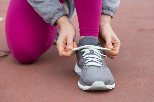 Comment bien lacer ses chaussures de course à pied : le guide complet