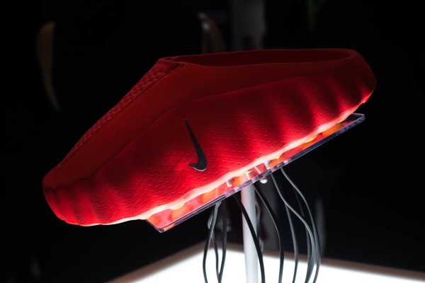 Nike Mind : On était aux Champs-Elysées pour la présentation de la nouvelle chaussure de récupération futuriste