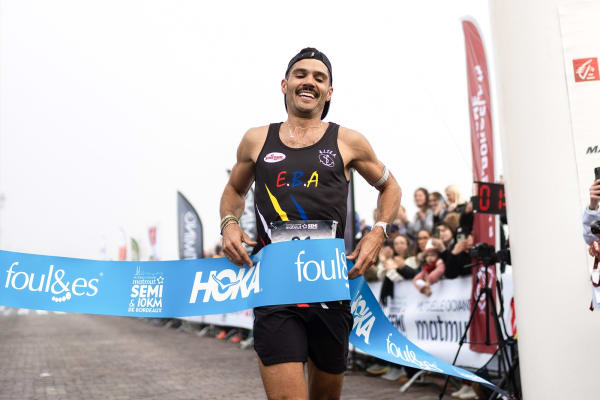 Semi-Marathon de Bordeaux 2025 : Jason Pointeau, Mélody Julien, Hugo Hay et Javote Gueret à la fête
