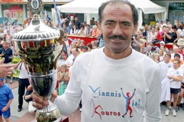 Kouros, le premier GOAT