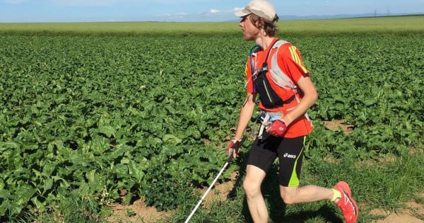 Clément Gass, coureur non-voyant et recordman du monde : “Le marathon, on peut le faire tous les jours après le petit déj”